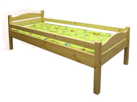Кровать детская с дополнительными бортами массив, лак