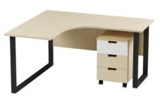 Стол преподавателя на квадратном каркасе