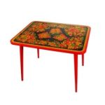 Стол с хохломской росписью